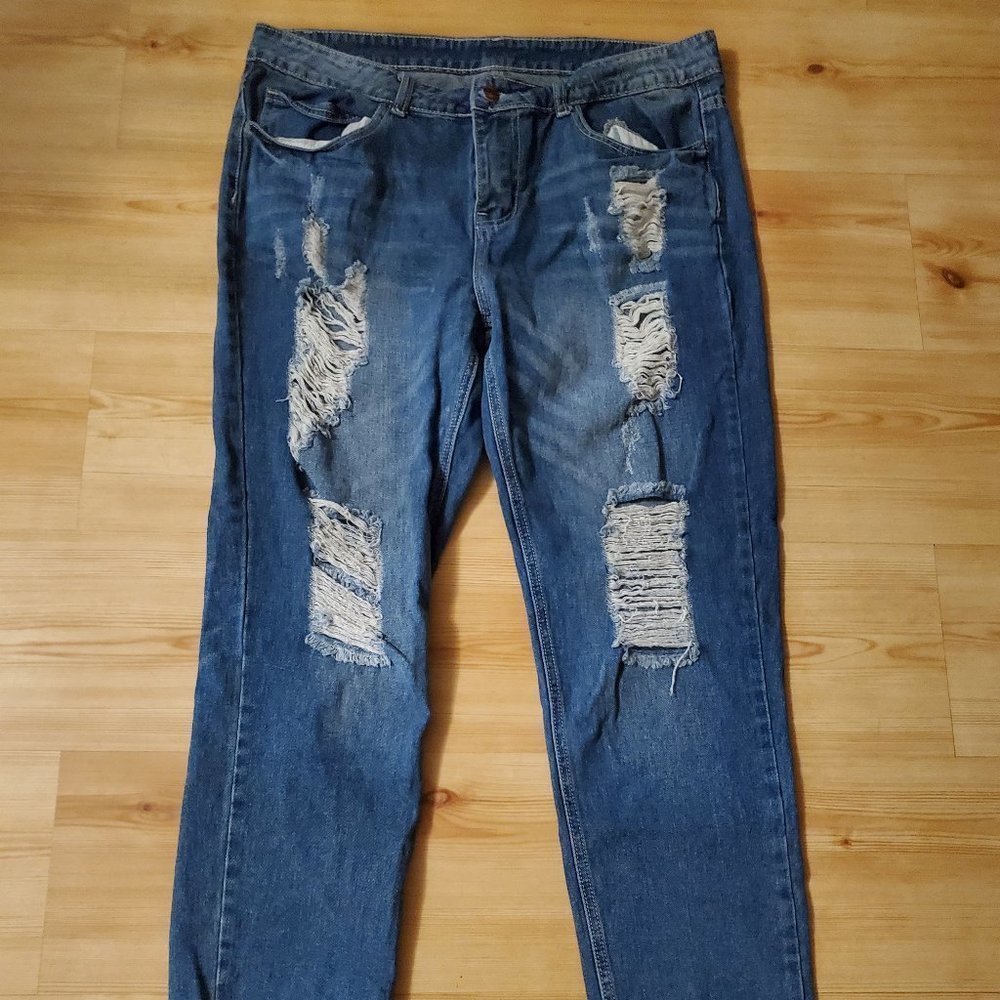 SHEIN Men's  Distressed Denim Jeans
